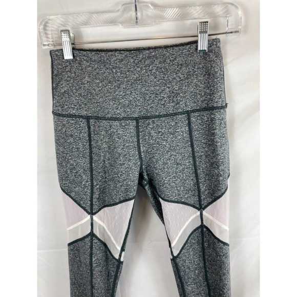 Zella Sun Salutation Grey/White Mesh Leggings size Small - Picture 3 of 8